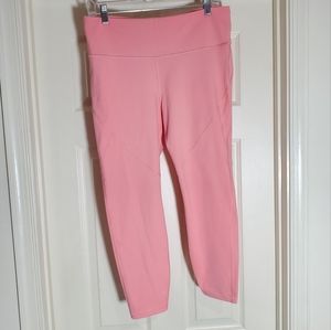 GapFit Size Large Ankle Leggings Blackout High Compression 7/8 Length High Rise